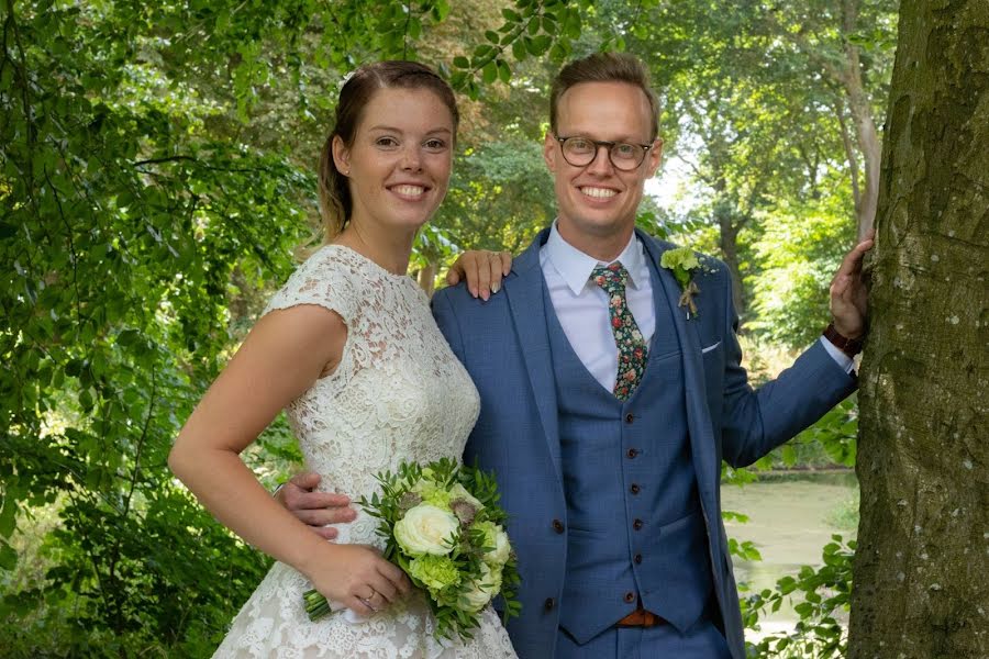 Fotógrafo de casamento Lone Lund-Hansen (lonelundhansen). Foto de 18 de março 2019