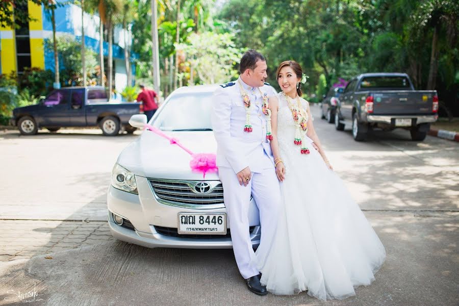 Fotógrafo de bodas Santisuk Thitirodjanakul (samsamefoto548). Foto del 7 de septiembre 2020