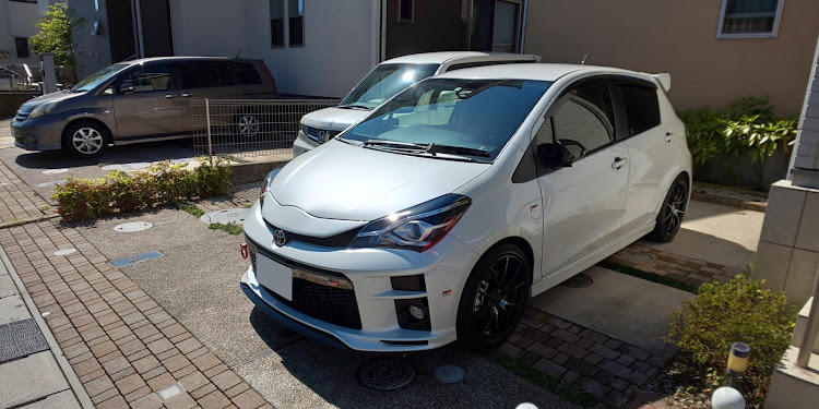 ヴィッツのヴィッツGR・四日市・洗車・stay homeに関するカスタム事例の投稿画像1枚目