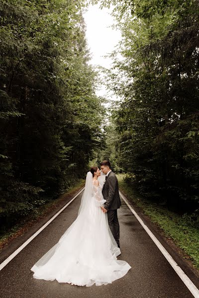 Nhiếp ảnh gia ảnh cưới Yuliya Timofeeva (artx). Ảnh của 11 tháng 9 2023