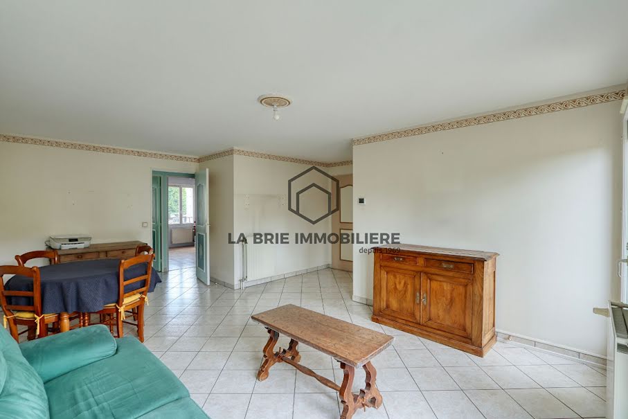 Vente appartement 3 pièces 57.03 m² à Brie-Comte-Robert (77170), 218 000 €