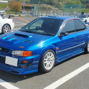 インプレッサ WRX GC8