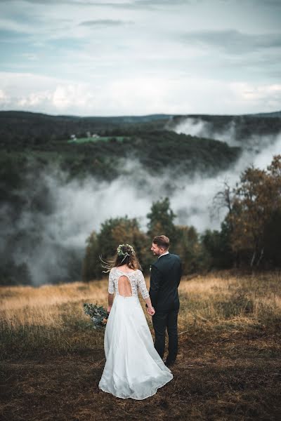 Svadobný fotograf Vít Černý (vitcerny). Fotografia publikovaná 5. decembra 2022