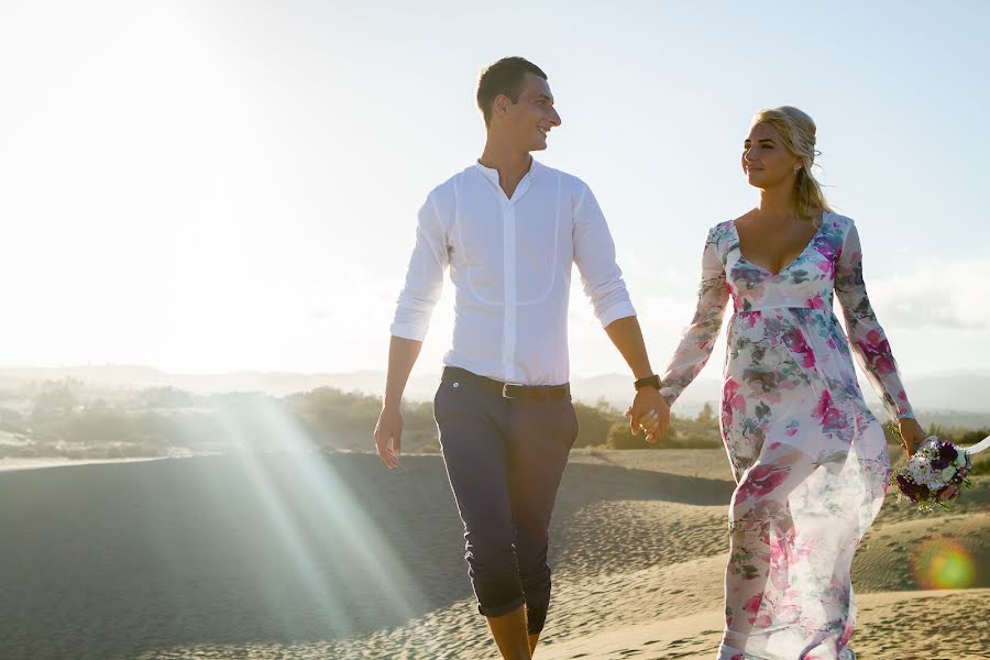 Fotógrafo de casamento Irina Spitsyna (grancanaria). Foto de 7 de agosto 2014