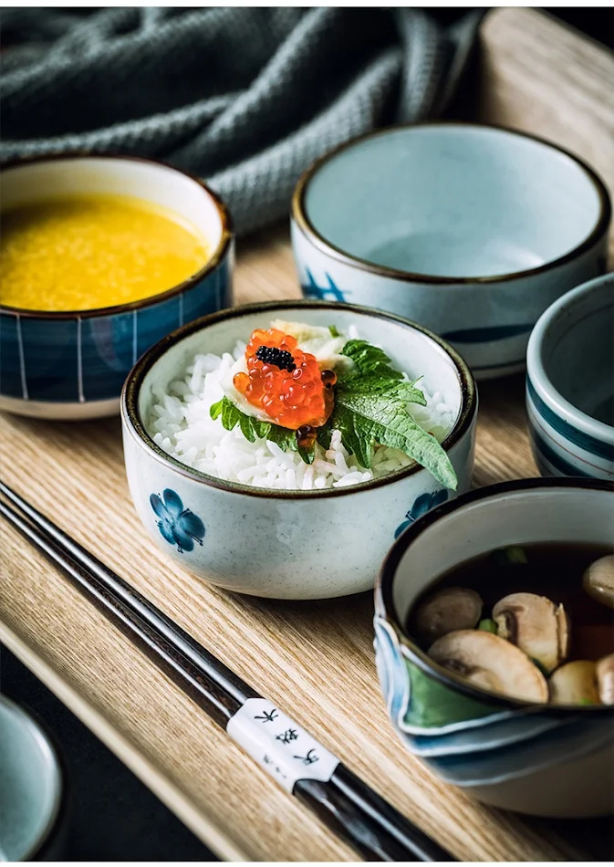 Bol à soupe en céramique pour restaurants commerciaux et usages domestiques, durable et polyvalent, idéal pour les soupes.