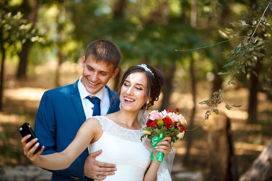 結婚式の写真家Anton Sidorenko (sidorenko)。2016 10月5日の写真