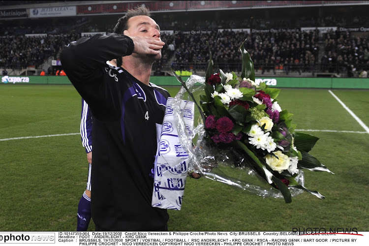 D'icône d'Anderlecht à entraîneur en D1A : "On doit remonter la pente"