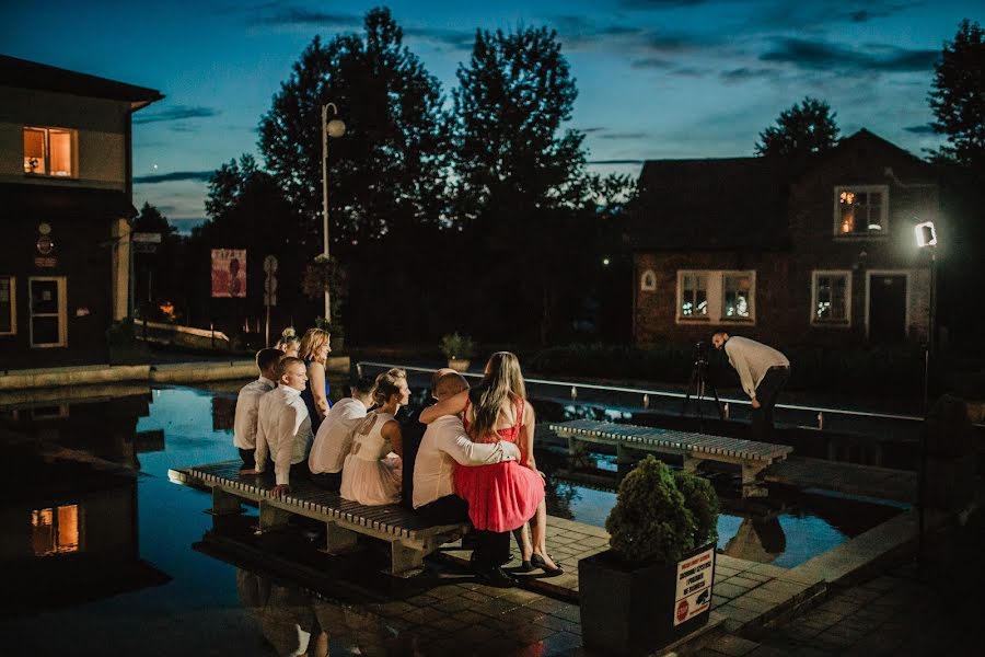 Fotógrafo de casamento Dominik Piątek (dominikpiatek). Foto de 25 de fevereiro 2020