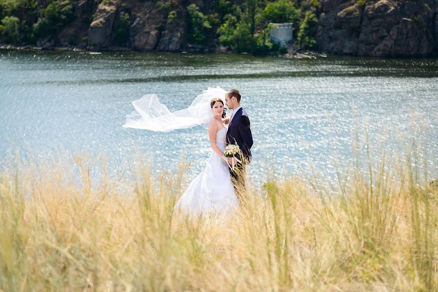 Fotógrafo de casamento Aleksandr Guk (shuravi07). Foto de 20 de julho 2018