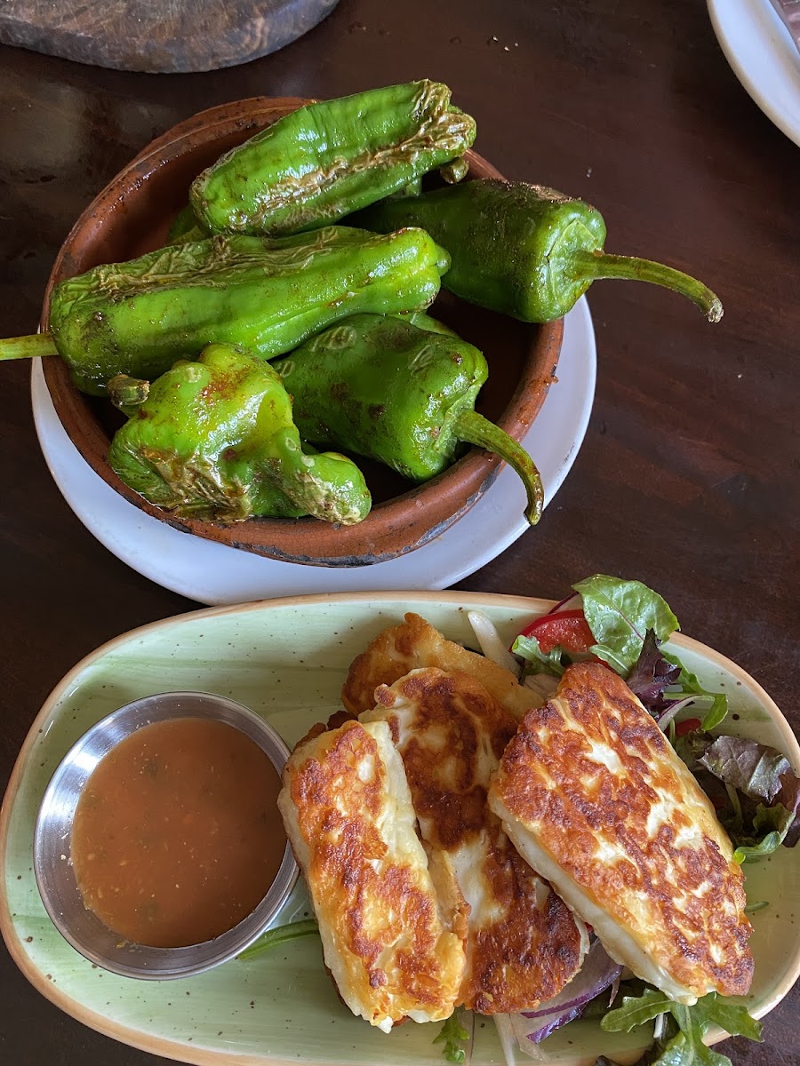 Padron peppers & halloumi