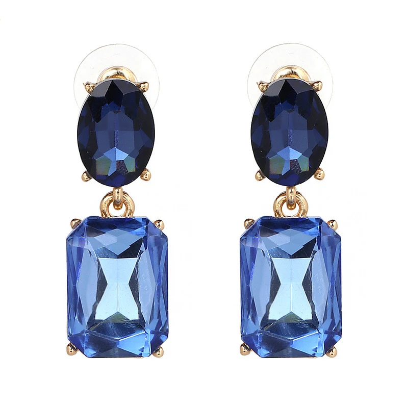Boucles d'oreilles classiques en verre et alliage de haute qualité, perçage précis, dix couleurs au choix, pour un look sophistiqué et unique.
