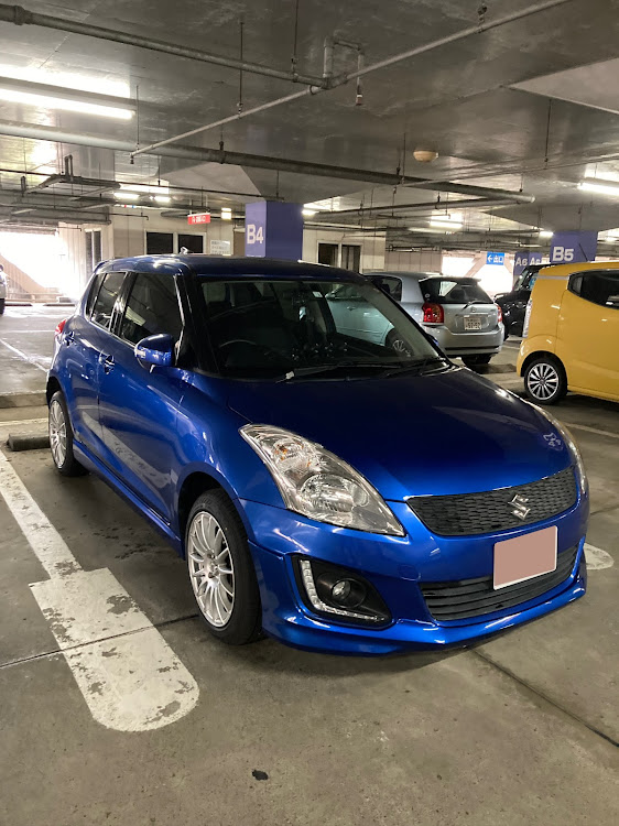 スイフトの柿本改マフラー・スイフトRS・洗車に関するカスタム事例の投稿画像2枚目