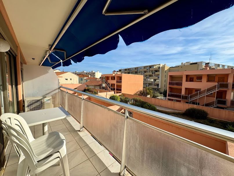 Vente appartement 1 pièce 25.18 m² à Le Lavandou (83980), 212 750 €