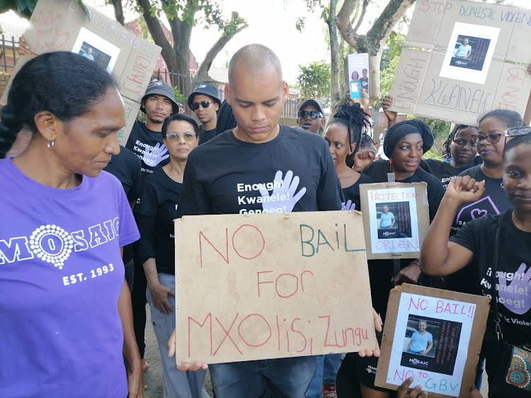 A demonstration outside the Pinetown magistrate's court on Monday called for SANDF member Mxolisi Zungu to be denied bail.