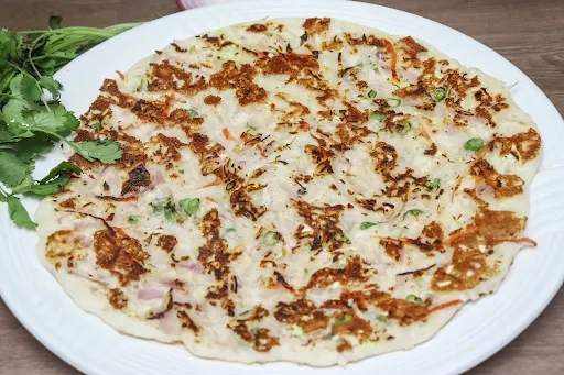 Onion Mix Veg Uttapam