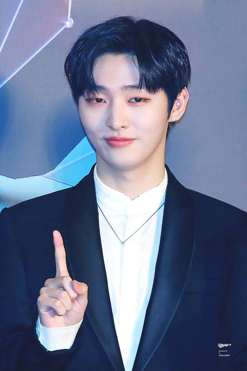 wanna one disband future plans yoon jisung