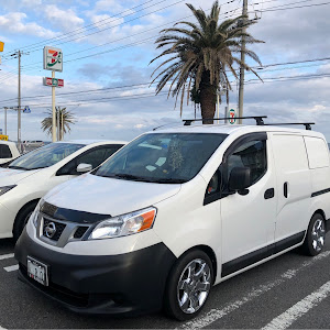 NV200バネット