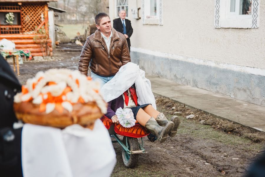 Fotograf ślubny Vasil Tretyak (trevas). Zdjęcie z 20 kwietnia 2017