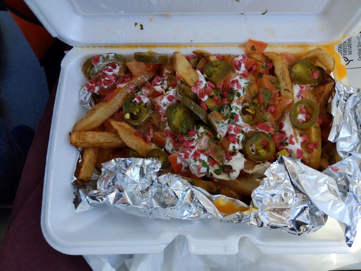 Jubkie fries with vegan cheese and impossible burger meat