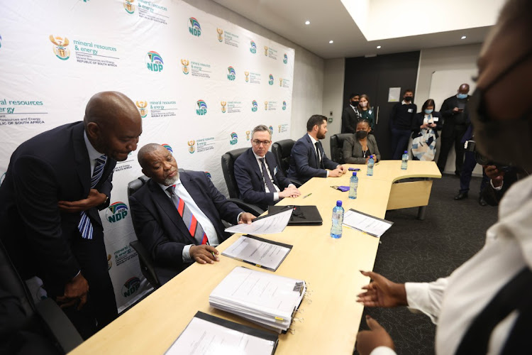 Mineral resources and energy minister Gwede Mantashe, second left.