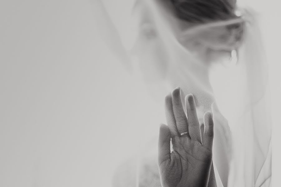 Fotógrafo de casamento Yuriy Tublicev (fotografnp). Foto de 25 de janeiro 2019