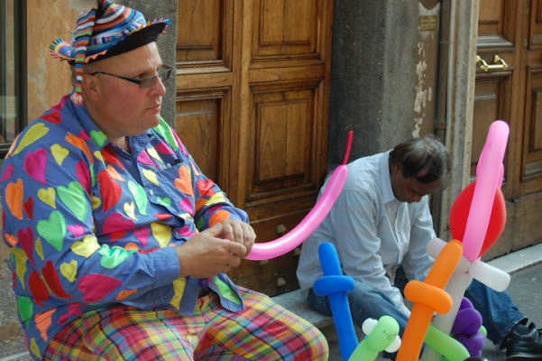 Il colore dell'elemosina di Burbera