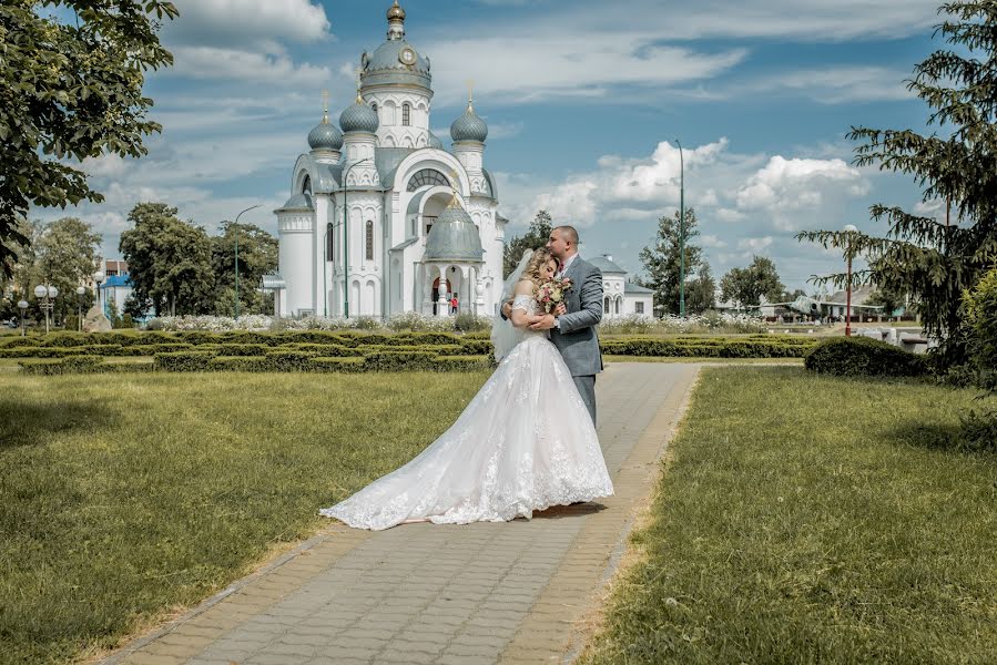 Fotografer pernikahan Nikolay Meleshevich (meleshevich). Foto tanggal 5 Agustus 2021