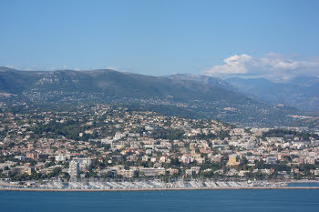 appartement à Saint-Laurent-du-Var (06)