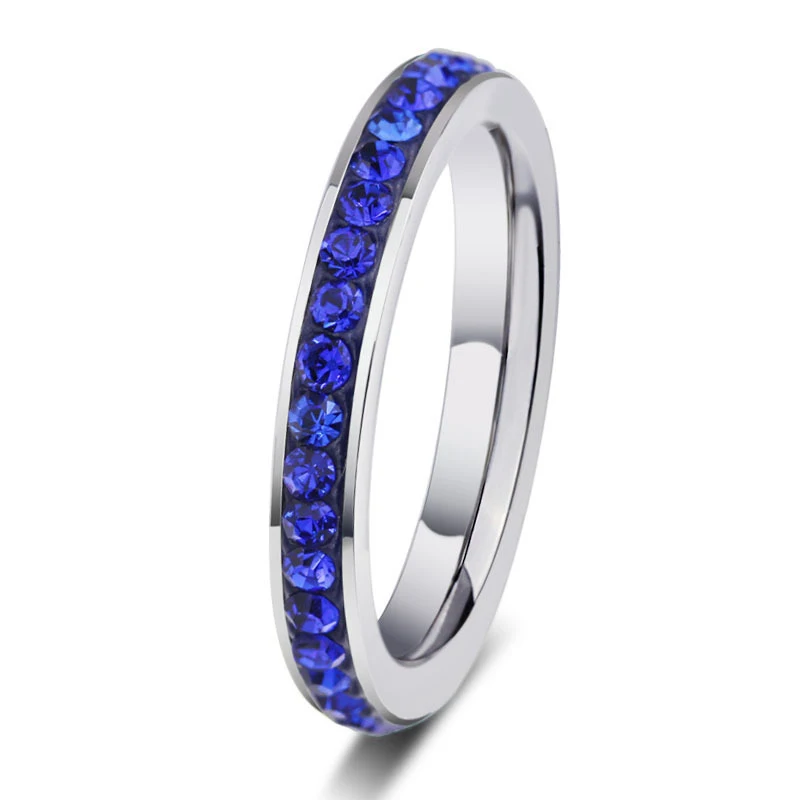 Anneaux de couple en acier inoxydable avec boue, strass colorés. Un symbole d'amour et d'amitié intemporel et élégant.