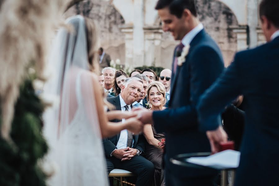 Fotógrafo de bodas Zsanett Kovacs (zsanettkovacs). Foto del 15 de agosto 2023