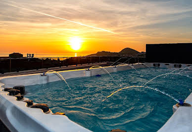 Maison avec piscine et terrasse 18