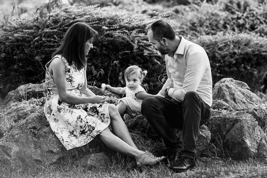 Fotógrafo de casamento Ciprian Grigorescu (cipriangrigores). Foto de 9 de março 2021