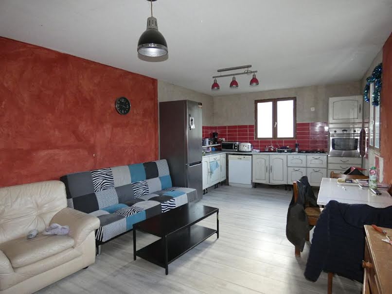 Vente maison 3 pièces 58 m² à Genouilly (71460), 57 000 €