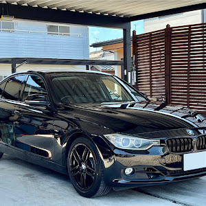 3シリーズ セダン 320d