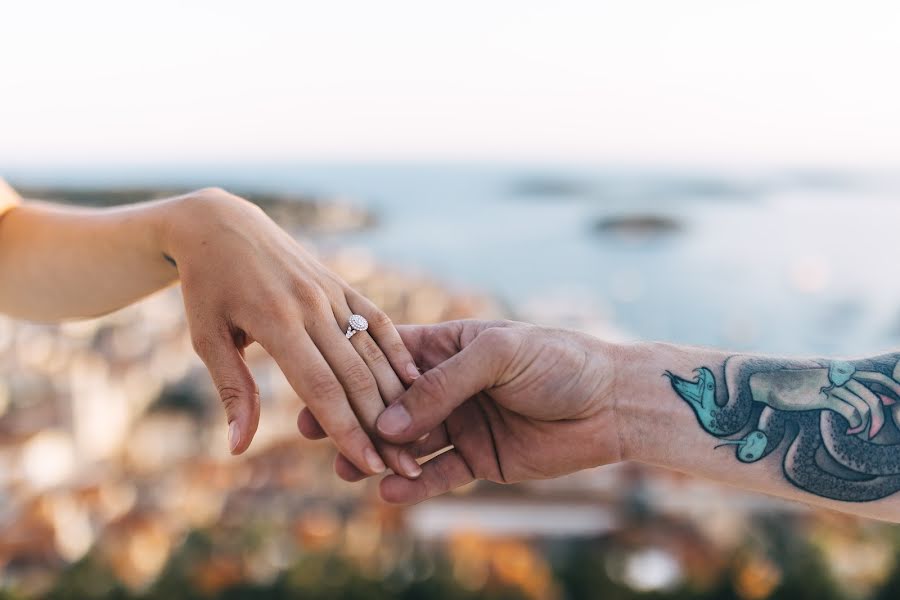 Fotografo di matrimoni Katarina Tati (katarinatati). Foto del 21 aprile