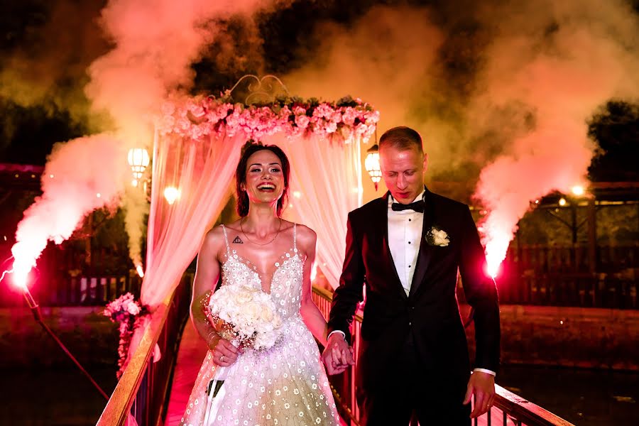 結婚式の写真家Nilüfer Nalbantoğlu (nalbantolu)。2022 12月23日の写真