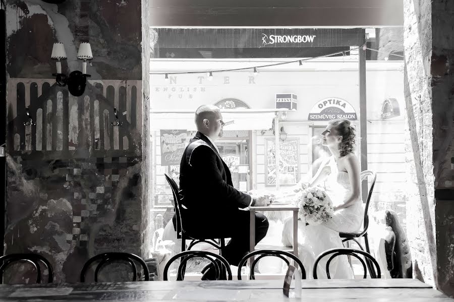 Fotógrafo de bodas Bettina Gunics (gunicsbettina). Foto del 7 de enero 2020