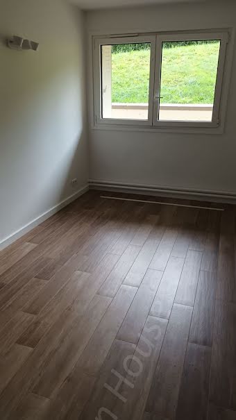 Vente appartement 1 pièce 20 m² à Garches (92380), 136 000 €