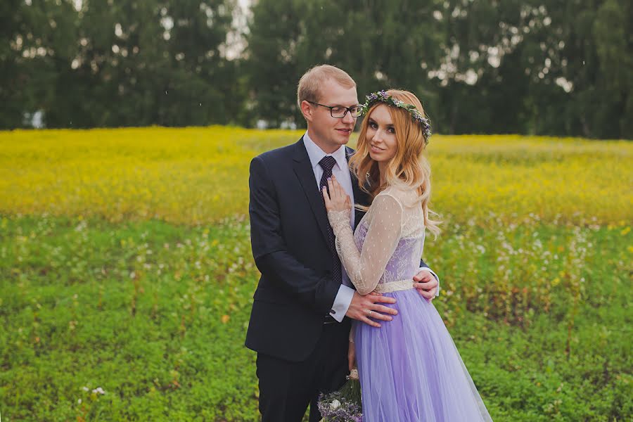 Wedding photographer Nadya Solnceva (photosolntse). Photo of 27 October 2015