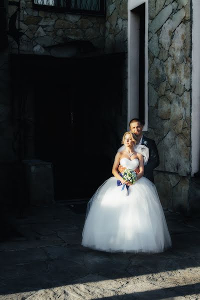 Fotógrafo de casamento Leonid Kudryashov (leoural). Foto de 2 de junho 2017