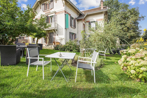 House 3