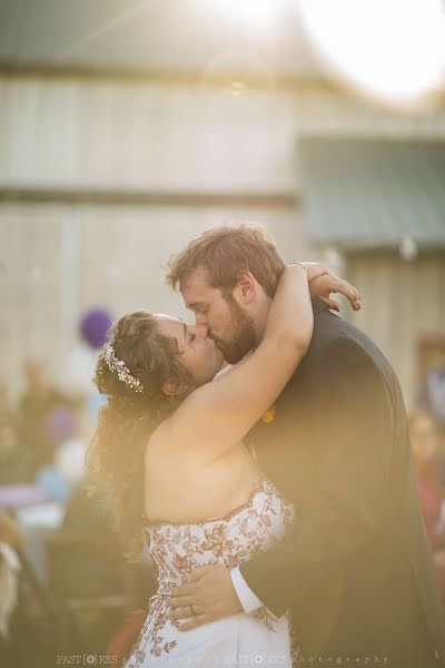 Fotografo di matrimoni Kevin Pastores (kevinpastores). Foto del 30 dicembre 2019