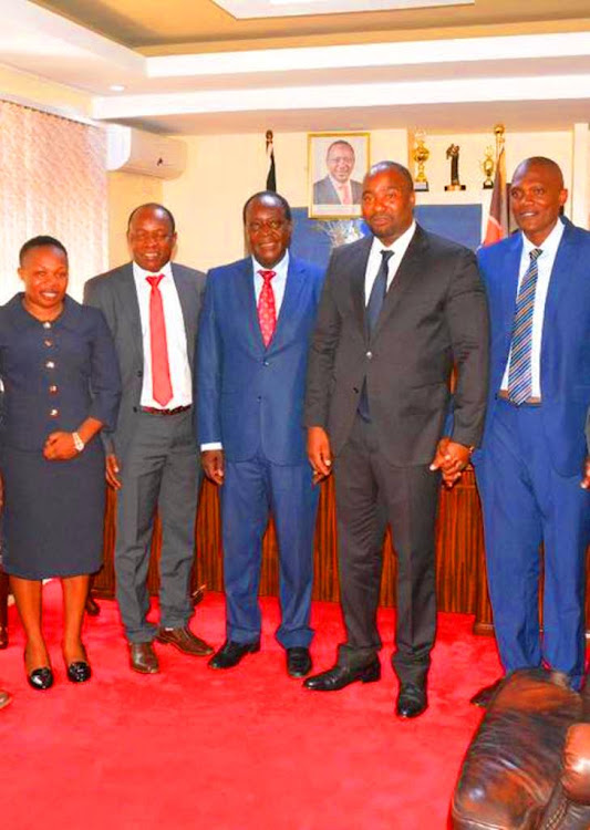 Luanda MP Christopher Omulele at Governor Wilber Ottichilo's office. Also present are Deputy Governor Patrick Saisi, CDF manager Silvia Asango and Mwibona MCA Zakayo Manyasa.