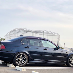 320i Mスポーツ