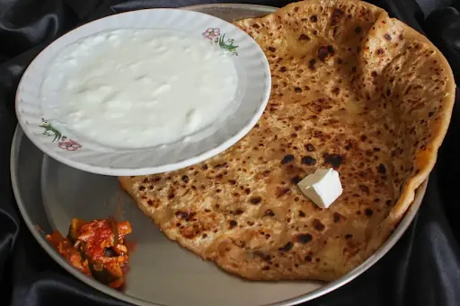 Punjabi Aloo Pyaz Paratha