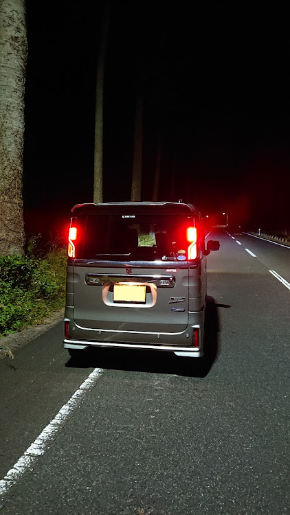 スペーシアカスタムのいつもイイネ&コメントありがとうございます🙇‍♂️・早朝ドライブ・スチールシルバーメタリックに関するカスタム事例の投稿画像2枚目