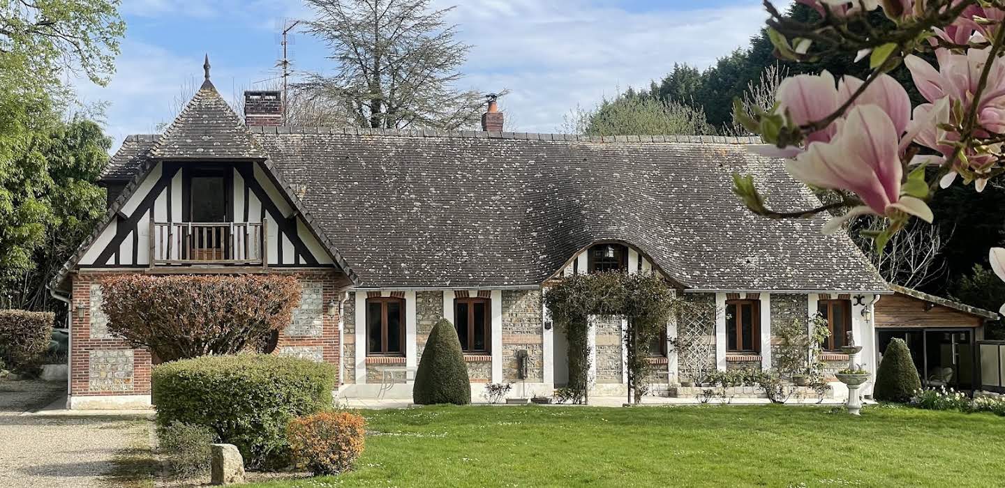 House Cany-Barville (76)