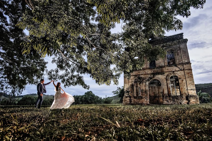 Fotógrafo de casamento Fábio Melo (fabiomelofoto). Foto de 18 de março 2020