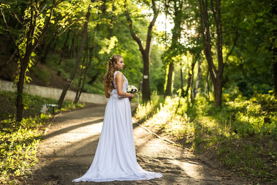 結婚式の写真家Nina Dubrovina (ninadubrovina)。2015 11月7日の写真