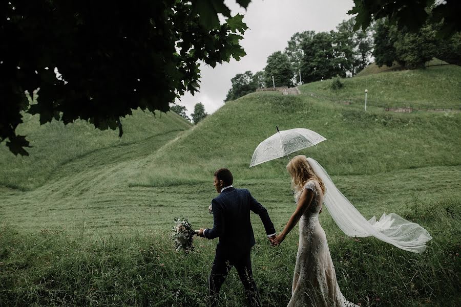 結婚式の写真家Anya Bezyaeva (bezyaewa)。2018 2月19日の写真